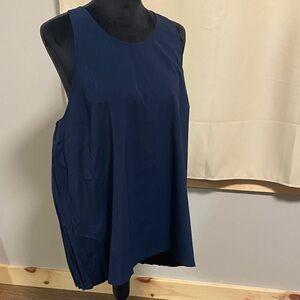 Athleta Navy Sleeveless A-Line Tank With Pleated Back
